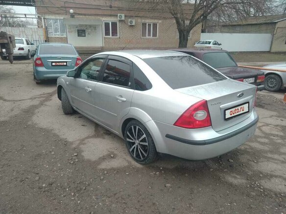 2005 Ford Focus II, серебристый - вид 9