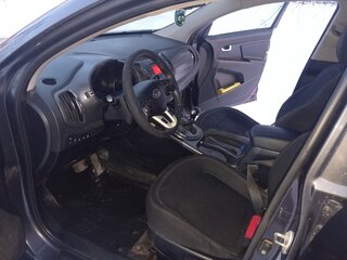 2012 Kia Sportage III, серый, 690000 рублей, вид 2
