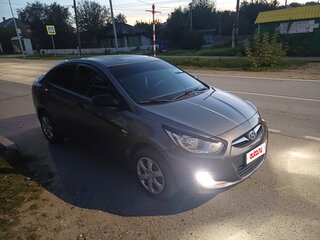 2011 Hyundai Solaris I, чёрный, 750000 рублей, вид 2