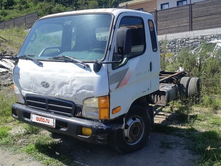 2004 Hyundai Mighty, белый, 1500000 рублей, вид 3