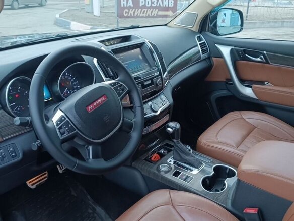 2015 Haval H9 I, чёрный, 1440000 рублей - вид 9