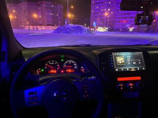 2012 Nissan Navara (Frontier) III (D40) Рестайлинг, чёрный, 1650000 рублей, вид 5