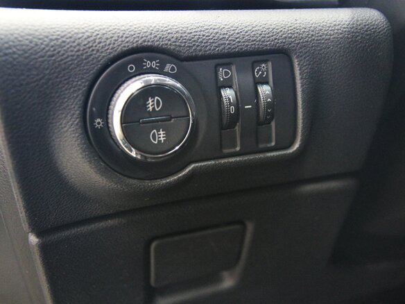 2010 Opel Astra J, белый - вид 11