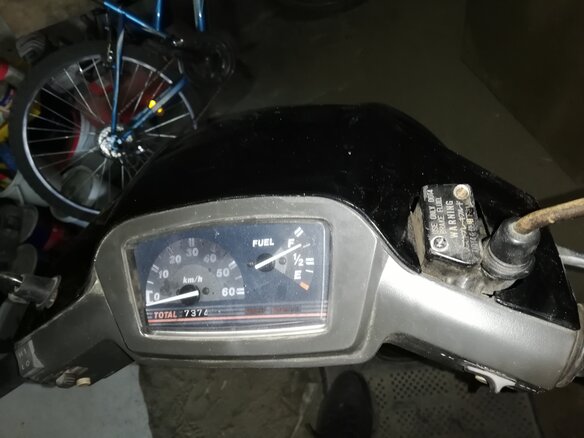 1997 Suzuki Address 100, чёрный, 80000 рублей - вид 7