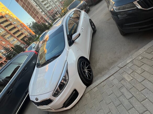 2015 Kia Ceed II Рестайлинг, белый, 1550000 рублей - вид 33