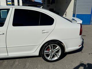 2012 Skoda Octavia RS II Рестайлинг, белый, 900000 рублей, вид 5