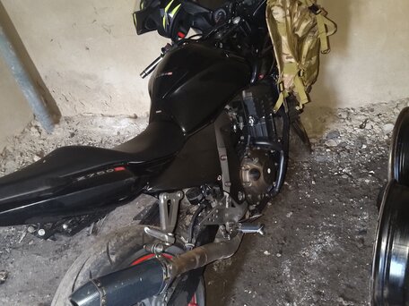2005 Kawasaki Z 750, чёрный, 430000 рублей, вид 2