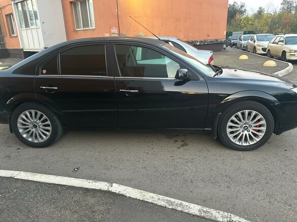 2006 Ford Mondeo III Рестайлинг, чёрный, 520000 рублей - вид 2