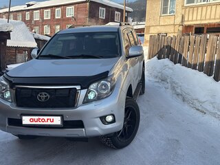 2012 Toyota Land Cruiser Prado 150 Series, серебристый, 3150000 рублей, вид 1