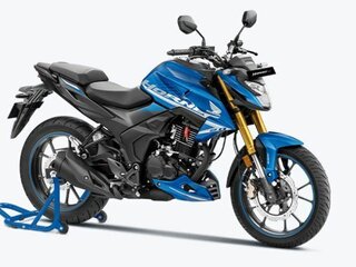 2025 Honda Hornet 2.0, красный, 366900 рублей, вид 3
