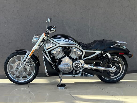 2005 Harley-Davidson Street Rod, серебристый - вид 4