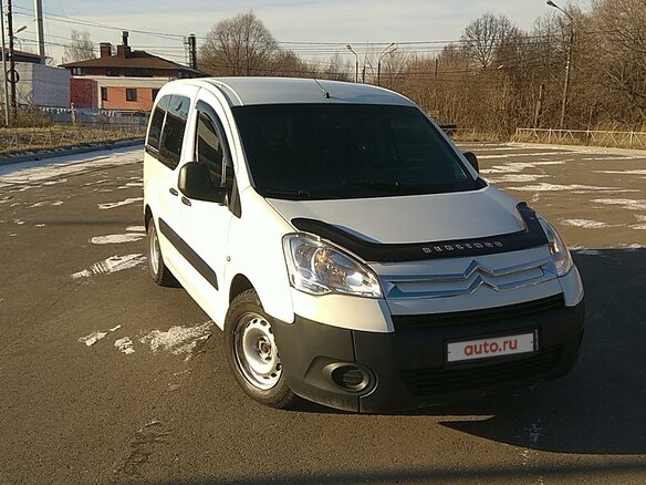 2010 Citroen Berlingo II, белый