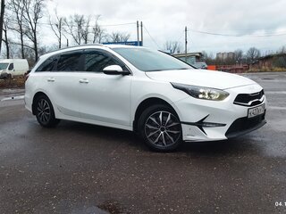 2021 Kia Ceed III Рестайлинг, белый, 1600000 рублей, вид 1