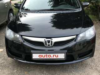 2010 Honda Civic VIII Рестайлинг, чёрный, 700000 рублей, вид 2
