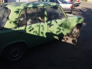 1980 Lada (ВАЗ) 21011, зелёный, 150000 рублей, вид 2