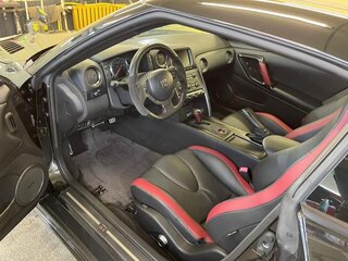 2011 Nissan GT-R I Рестайлинг 1, чёрный, 12000000 рублей, вид 3