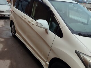 2008 Honda Freed I, белый, 1150000 рублей, вид 1