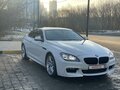 2013 BMW 6 серии 640i xDrive III (F06/F13/F12), белый - вид 1