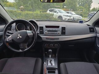 2010 Mitsubishi Lancer X, белый, 770000 рублей, вид 5