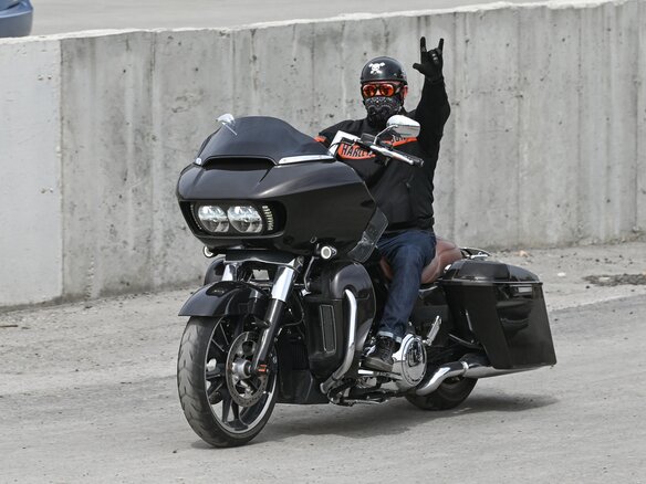 2018 Harley-Davidson Road Glide, чёрный, 1700000 рублей - вид 5