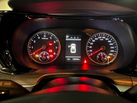 2020 Kia K5 III, серый, 3000000 рублей - вид 9
