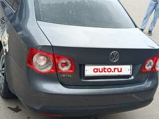 2009 Volkswagen Jetta V, серый, 300000 рублей, вид 3