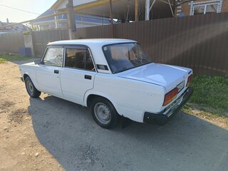 2003 Lada (ВАЗ) 2107, белый, 220000 рублей, вид 2
