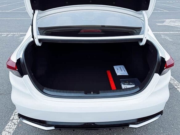 2023 Kia K3 II (China Market) Рестайлинг, белый, 1240000 рублей - вид 15