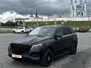 2016 Mercedes-Benz GLE 300 I (W166), чёрный, 3650000 рублей, вид 3