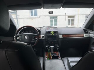 2006 Volkswagen Touareg I, чёрный, 770000 рублей, вид 3