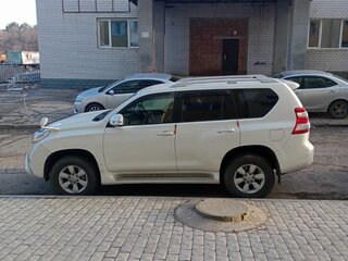 2013 Toyota Land Cruiser Prado 150 Series, белый, 3250000 рублей, вид 2