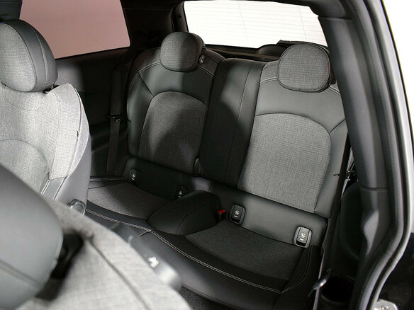 2014 Mini Hatch Cooper S III (F55/F56), чёрный - вид 10
