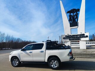 2018 Toyota Hilux VIII, белый, 4550000 рублей, вид 2