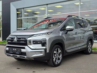 2023 Mitsubishi Xpander I Рестайлинг, серебристый, 2150000 рублей, вид 3