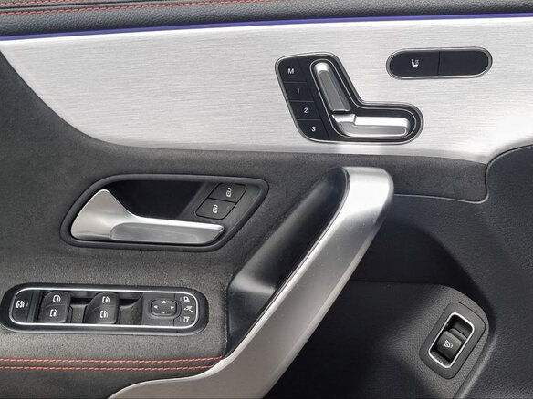 2020 Mercedes-Benz CLA 200 II (C118, X118), серый, 3399000 рублей - вид 11