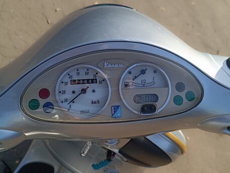 2004 Vespa ET4, серебристый, 170000 рублей, вид 2