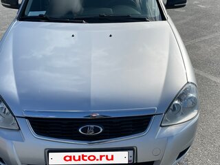2017 Lada (ВАЗ) Priora I Рестайлинг, серебристый, 500000 рублей, вид 2