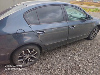 2006 Volkswagen Passat B6, серый, 400000 рублей, вид 2