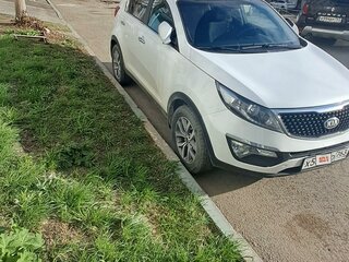 2015 Kia Sportage III Рестайлинг, белый, 1950000 рублей, вид 4