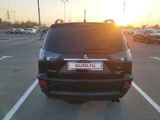 2011 Mitsubishi Outlander II Рестайлинг, чёрный, 1800000 рублей, вид 4