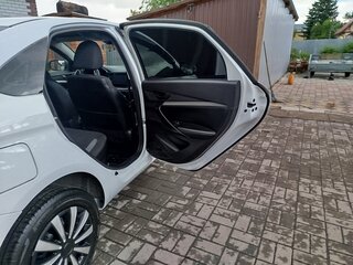 2024 Lada (ВАЗ) Vesta I Рестайлинг (NG), белый, 1310000 рублей, вид 3