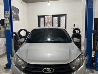 2019 Lada (ВАЗ) Granta I Рестайлинг, серебристый, 599999 рублей, вид 4