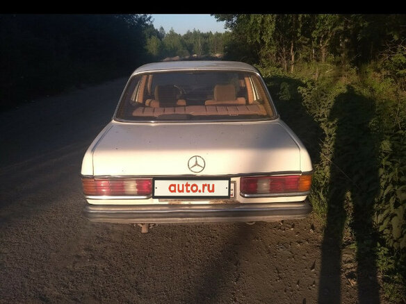 1984 Mercedes-Benz W123 230, белый - вид 3