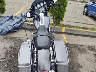 2015 Harley-Davidson Street Glide, серый, 1500000 рублей, вид 4