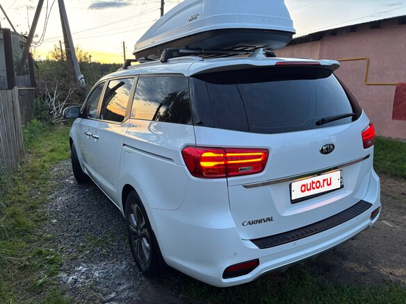 2019 Kia Carnival III, белый, 2600000 рублей - вид 6