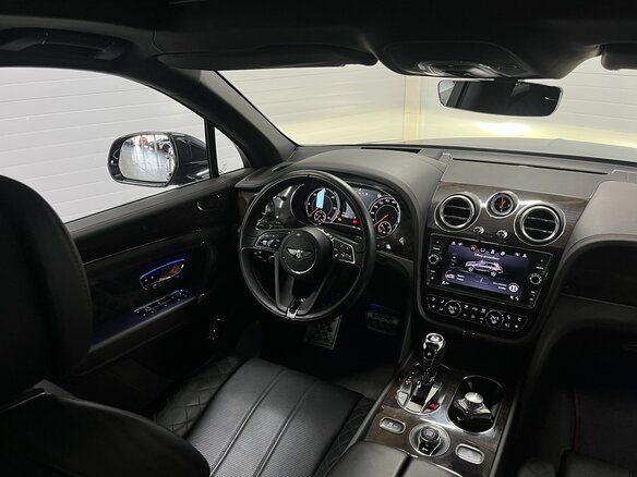 2017 Bentley Bentayga I, чёрный - вид 29