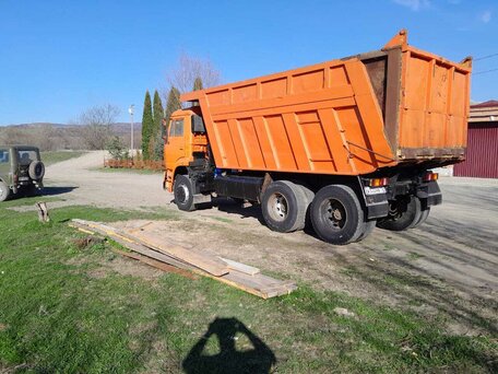 2005 КамАЗ 6540, оранжевый, 1600000 рублей, вид 3