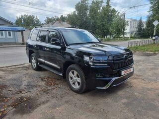 2013 Toyota Land Cruiser 200 Series Рестайлинг 1, чёрный, 4500000 рублей, вид 3