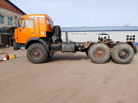 2012 КамАЗ 43118, оранжевый, 2100000 рублей, вид 1