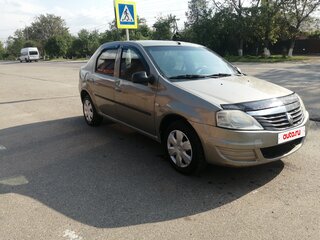 2010 Renault Logan I Рестайлинг, серый, 300000 рублей, вид 2